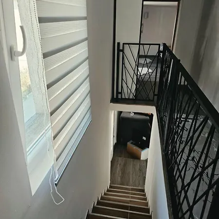 Apartment Apartman Edis I Elma *