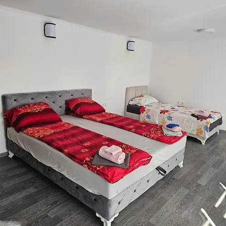 Apartment Apartman Edis I Elma